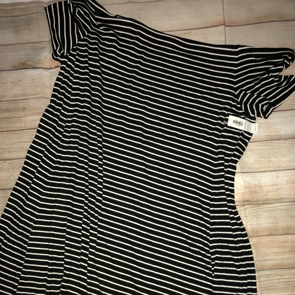 Old Navy off the shoulder dress
